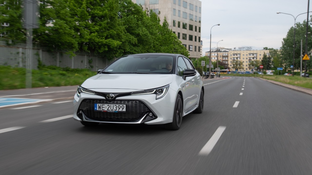 Toyota Corolla Hatchback Hybrid